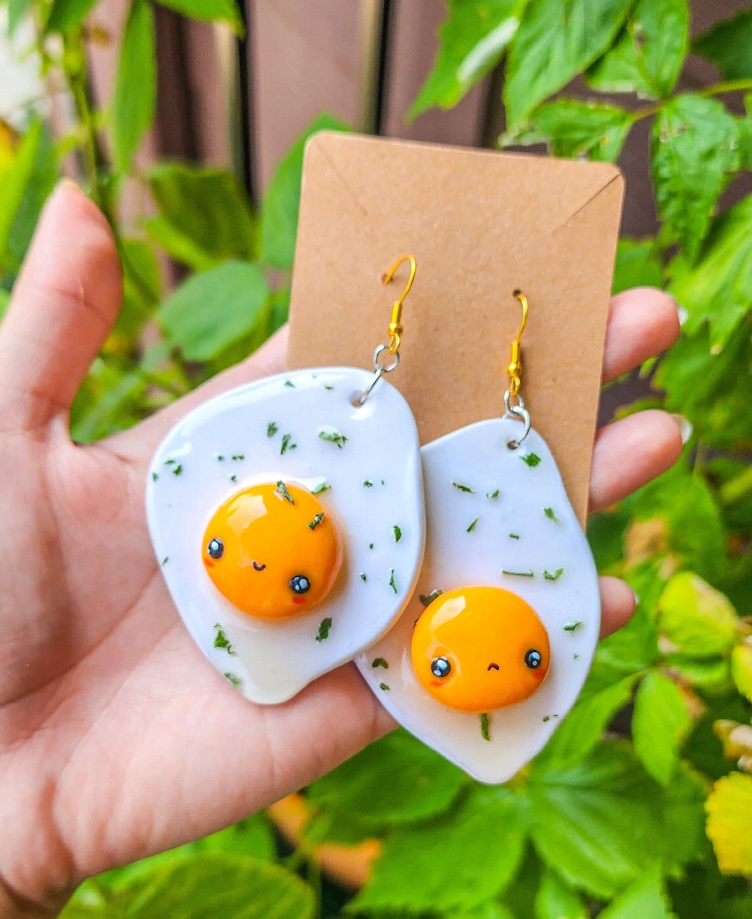 Seasoned Eggy Earrings